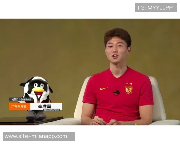 国脚高准翼喜结良缘泰山恒大昔日队友齐聚祝福盛典 国脚高准翼喜结良缘泰山恒大昔日队友齐聚祝福盛典