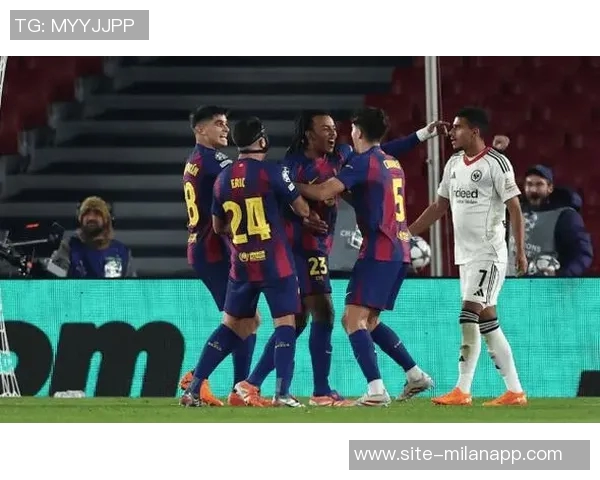 巴萨寻求孔德替补目标锁定28岁多特后卫莱尔森