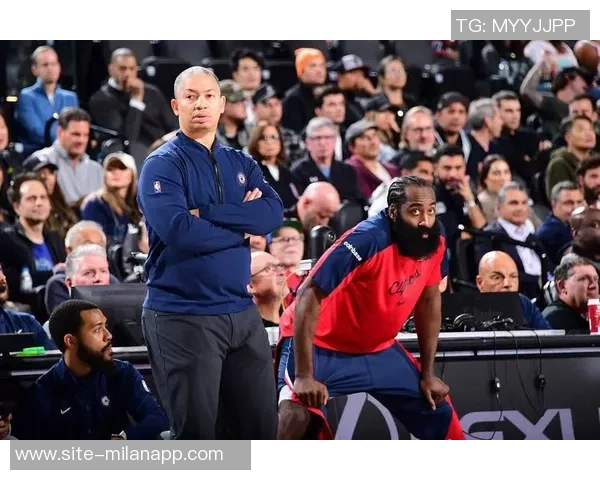 卢指导分析球队防守乱象强调需要提升顽强拼搏精神 卢指导分析球队防守乱象强调需要提升顽强拼搏精神